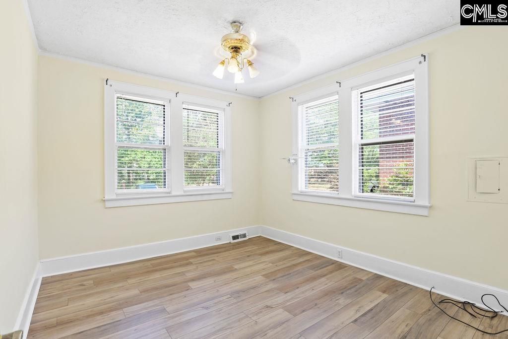 3838 Wellesley Drive  Photo 13