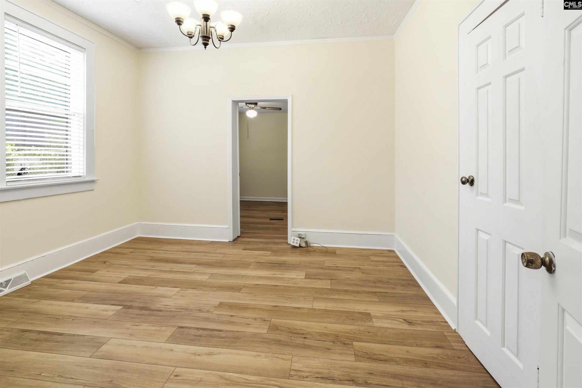 3838 Wellesley Drive  Photo 18