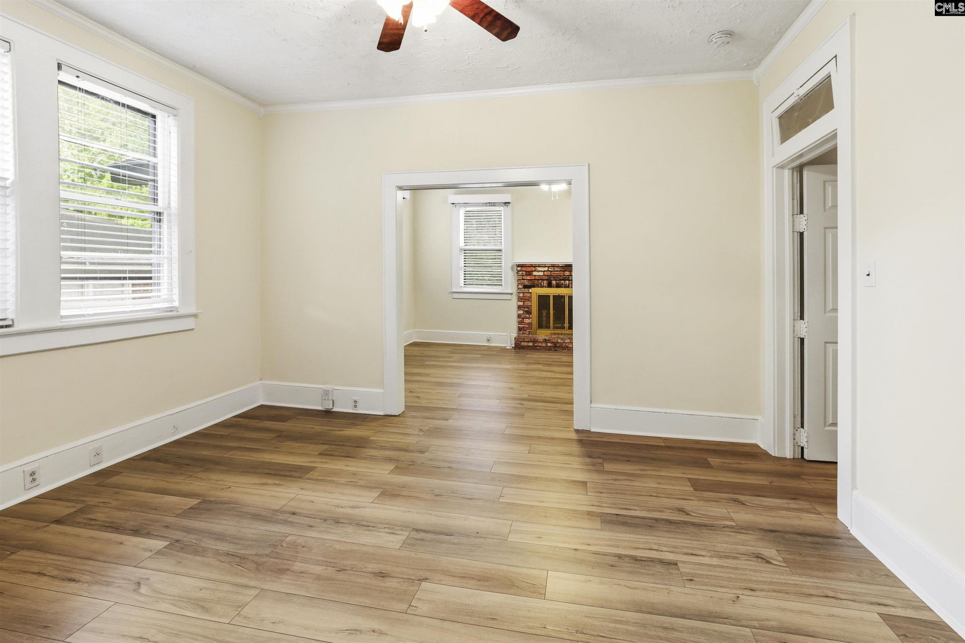 3838 Wellesley Drive  Photo 9