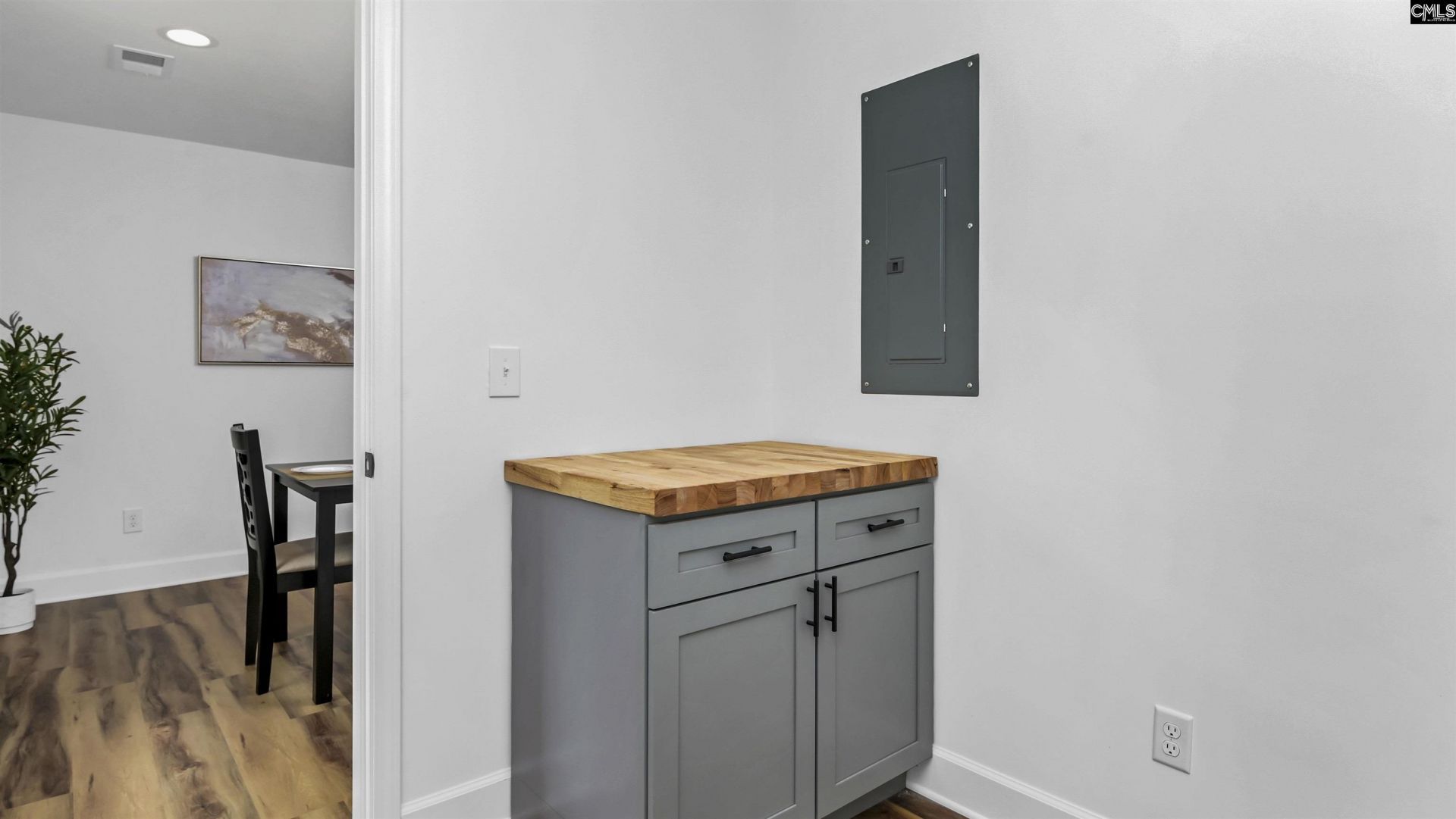 1506 S Kilbourne Road  Photo 21