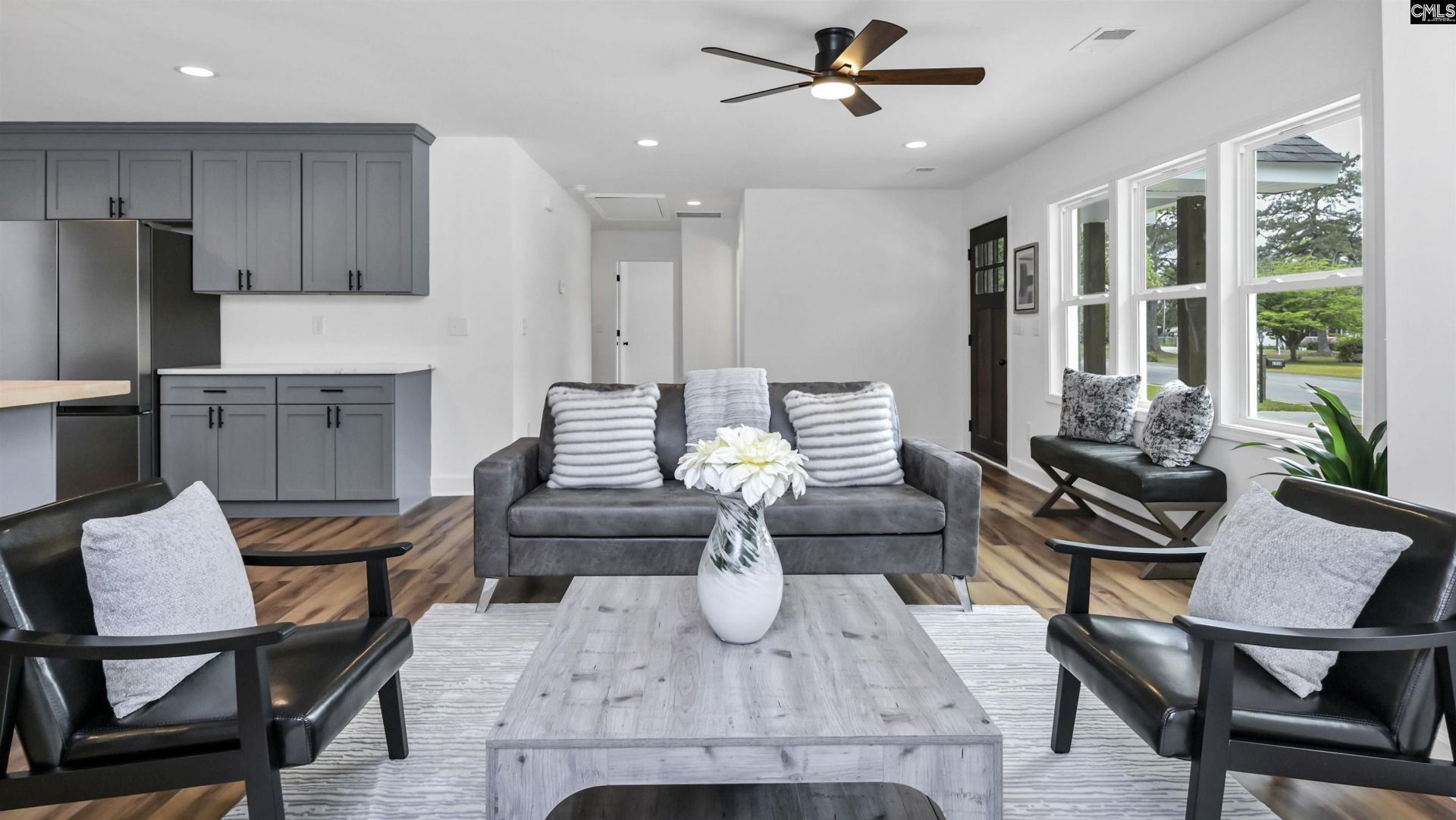 1506 S Kilbourne Road  Photo 8