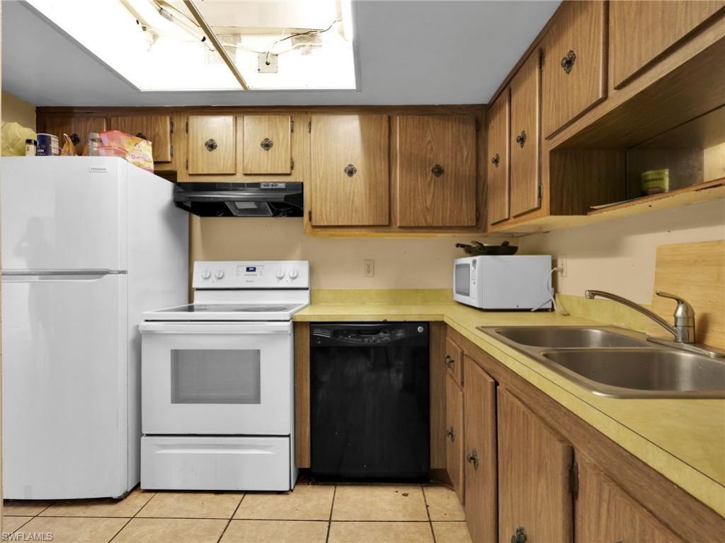3704 Broadway , Unit 217, Fort Myers, FL 33901 Photo