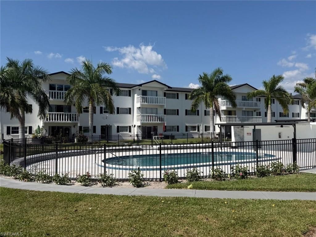 3704 Broadway , Unit 217, Fort Myers, FL 33901 Photo