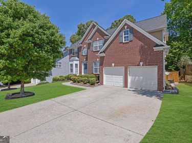 3785 Roxwood Park Drive, Buford, GA 30518