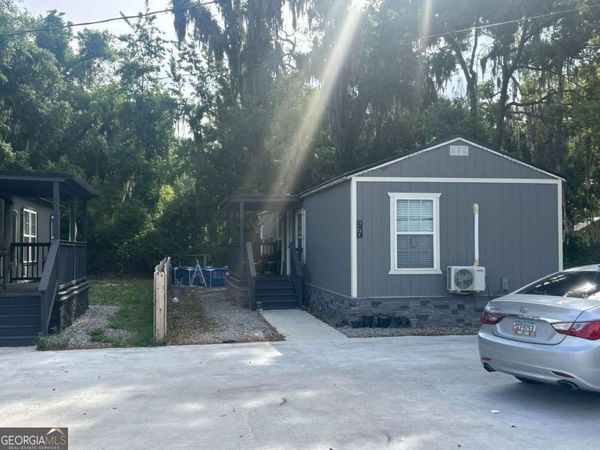 1410 Martin Luther King Jr. Boulevard, Brunswick, GA 31520