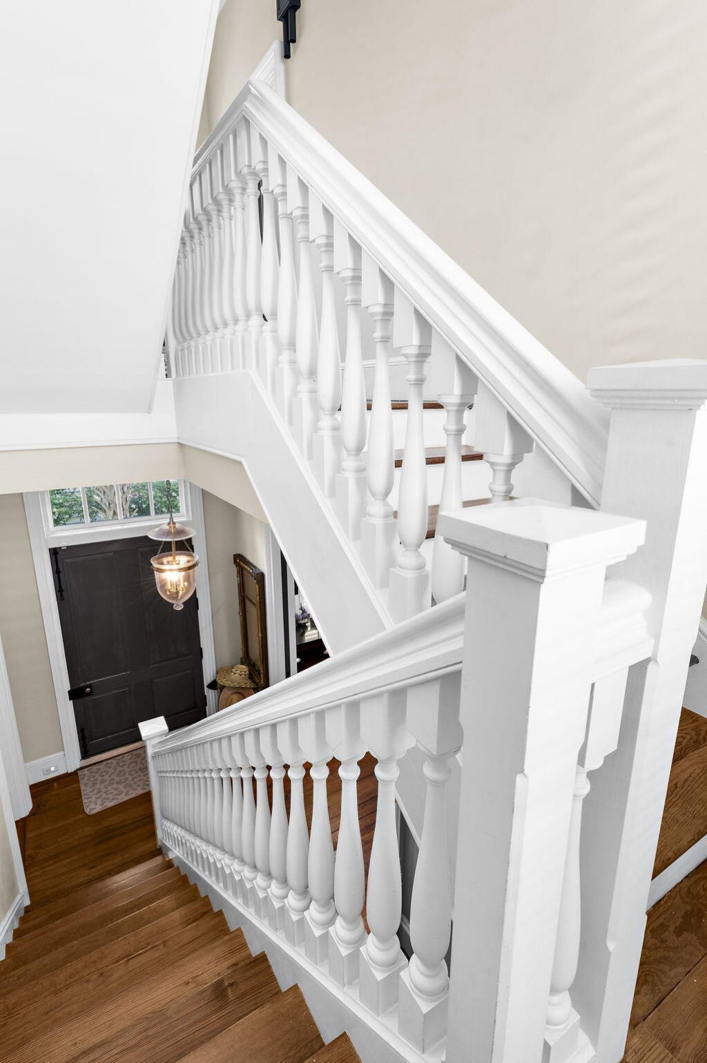 127 Ionsborough Street Photo 23