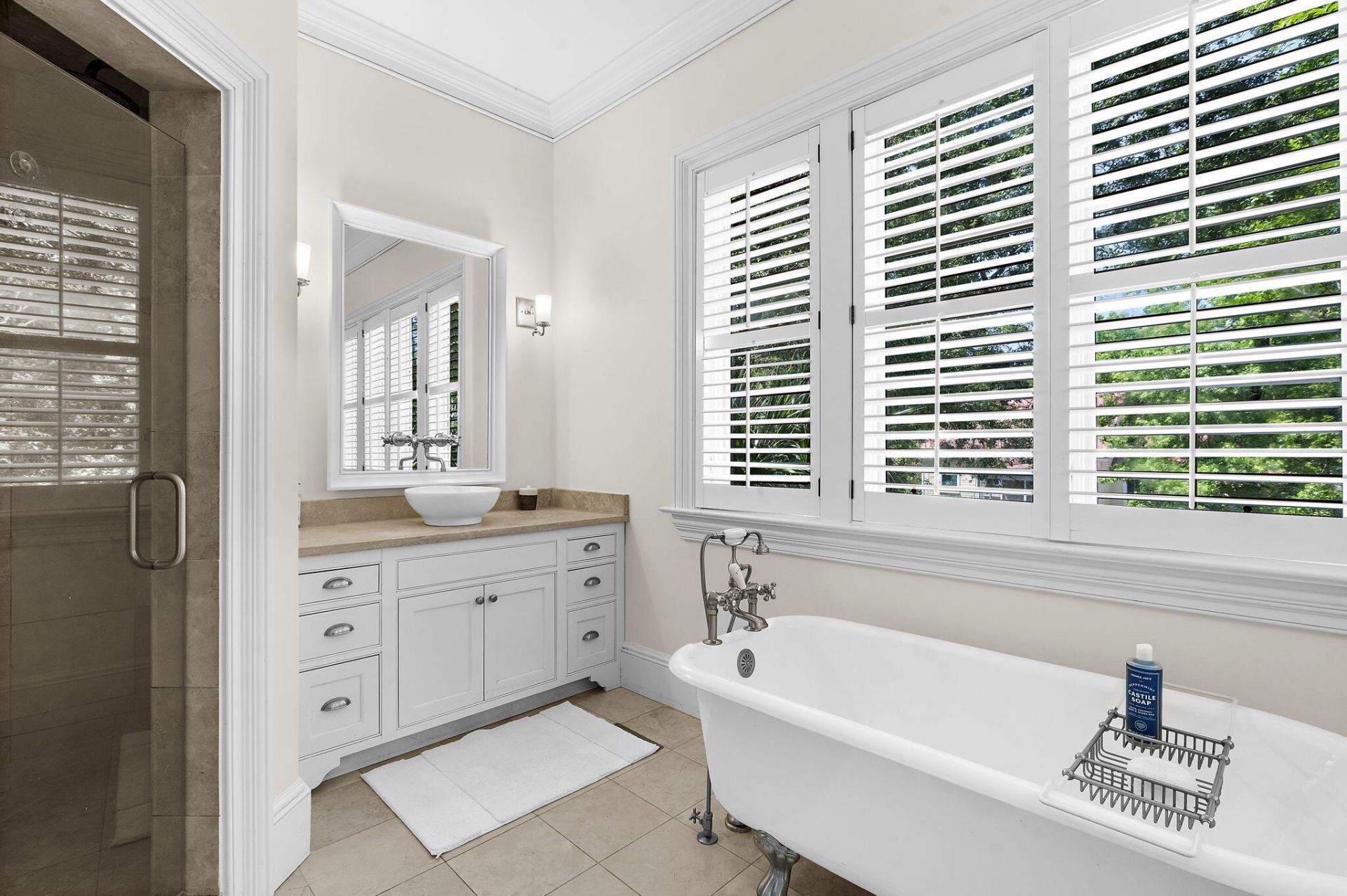 127 Ionsborough Street Photo 27