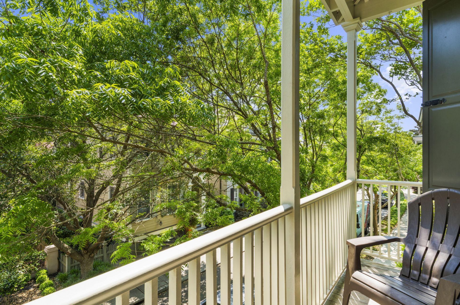 127 Ionsborough Street Photo 34