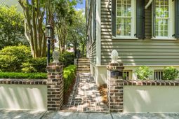 127 Ionsborough Street photo 4