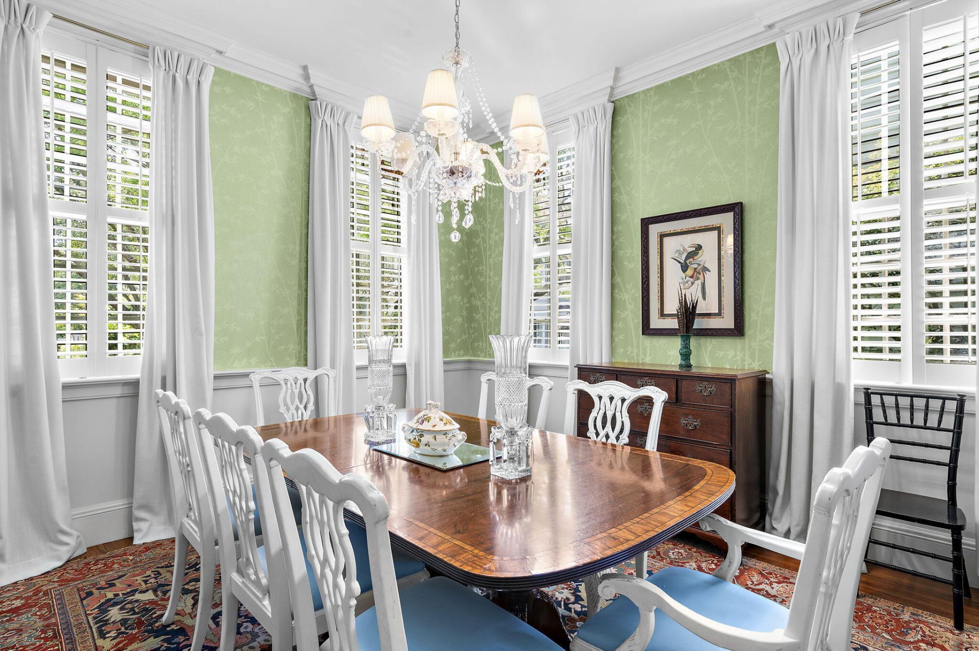 127 Ionsborough Street Photo 9