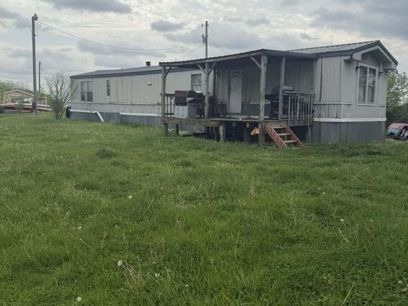 1692 Hogg Ridge Road, Williamstown, KY 41097 Photo 5