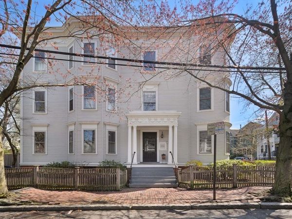 24 Ellsworth Ave, Unit 1, Cambridge, MA 02139