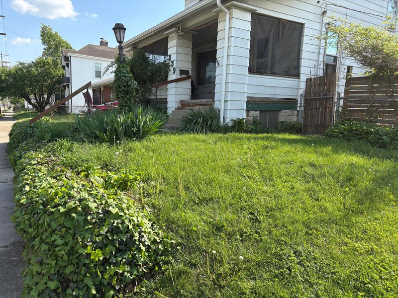 239 N Hague Avenue , Columbus, OH 43204 Photo 2