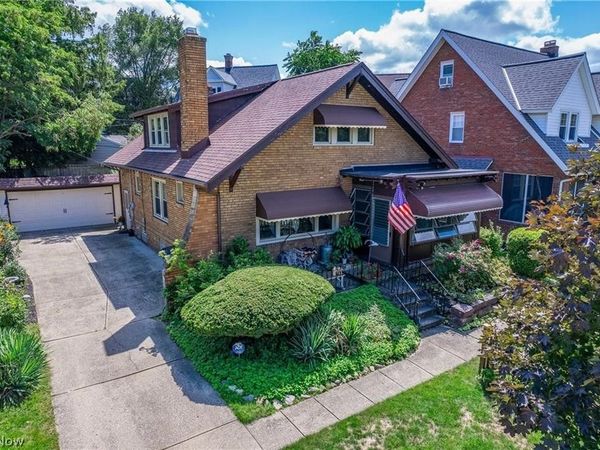 2151 Overbrook Avenue , Lakewood, OH 44107