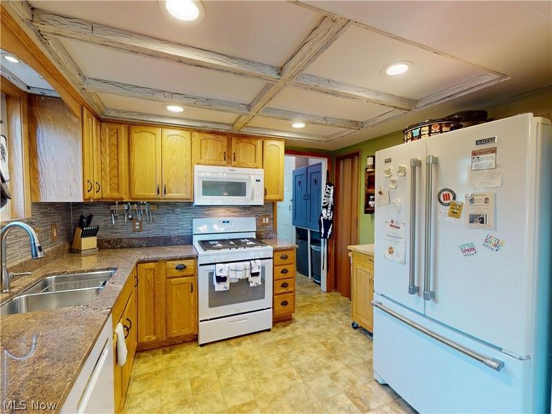 2151 Overbrook Avenue, Lakewood, OH 44107 Photo 15