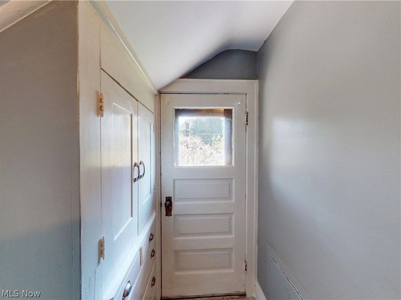 2151 Overbrook Avenue, Lakewood, OH 44107 Photo 31