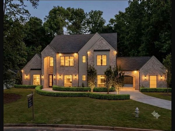 141 North Trace, Alpharetta, GA 30009