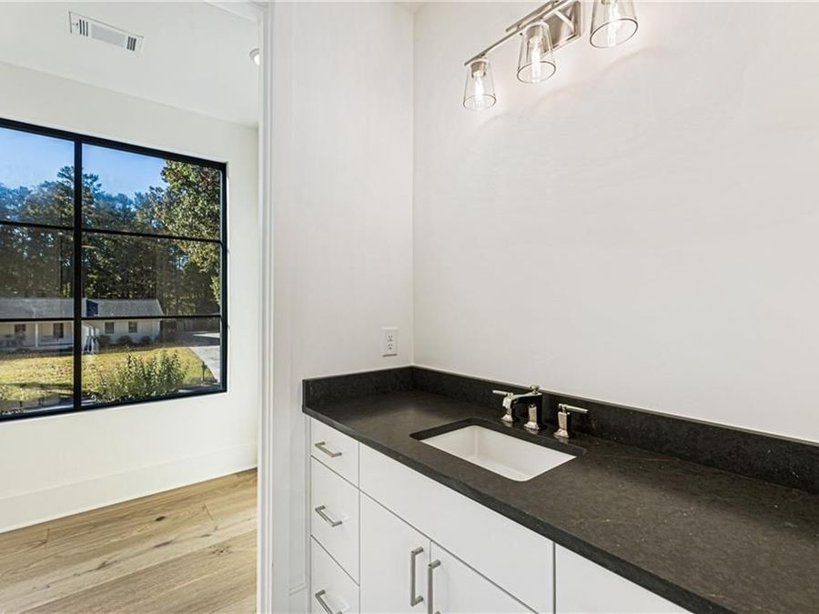 Property Image 59