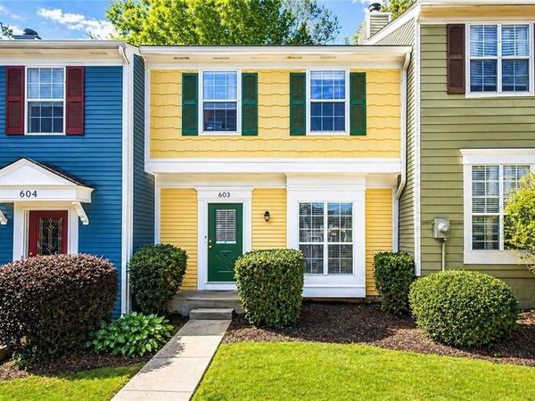 603 Wedgewood Way, Atlanta, GA 30350