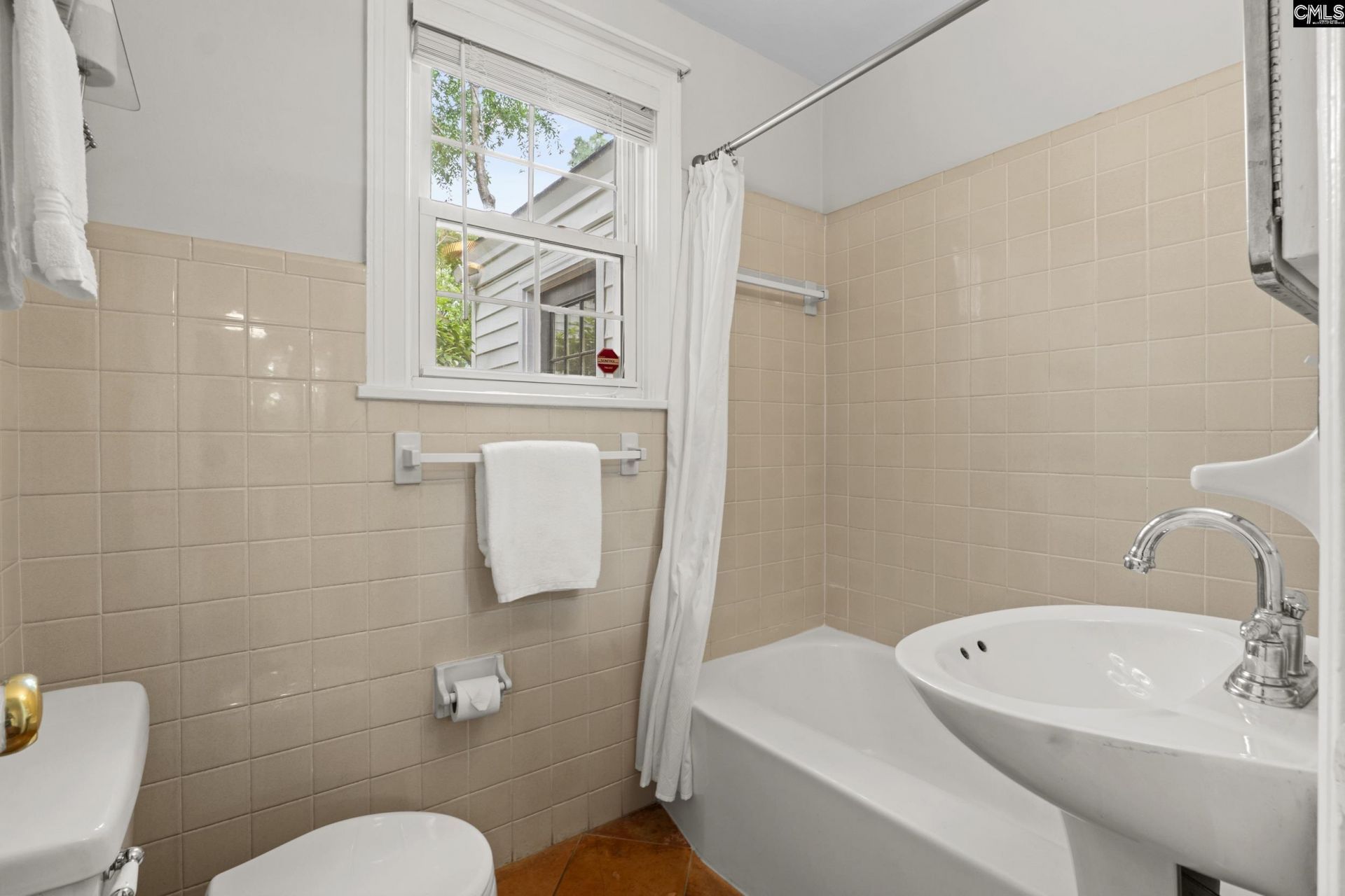 1452 C Avenue  Photo 18