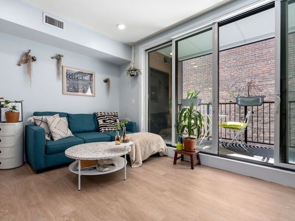 277 Border St, Unit 203, Boston, MA 02128