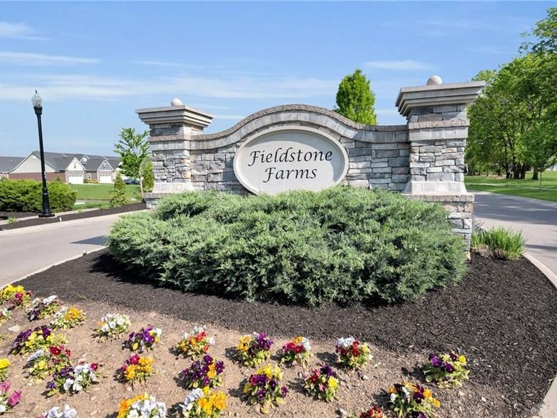 5931 Stones Throw Way, Liberty Township, OH 45044 Photo 2