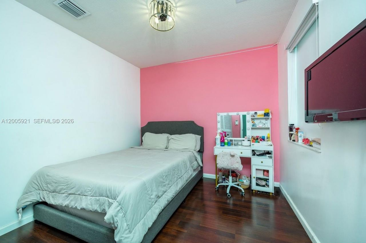 10958 SW 247th Ter, Homestead, FL 33032 Photo