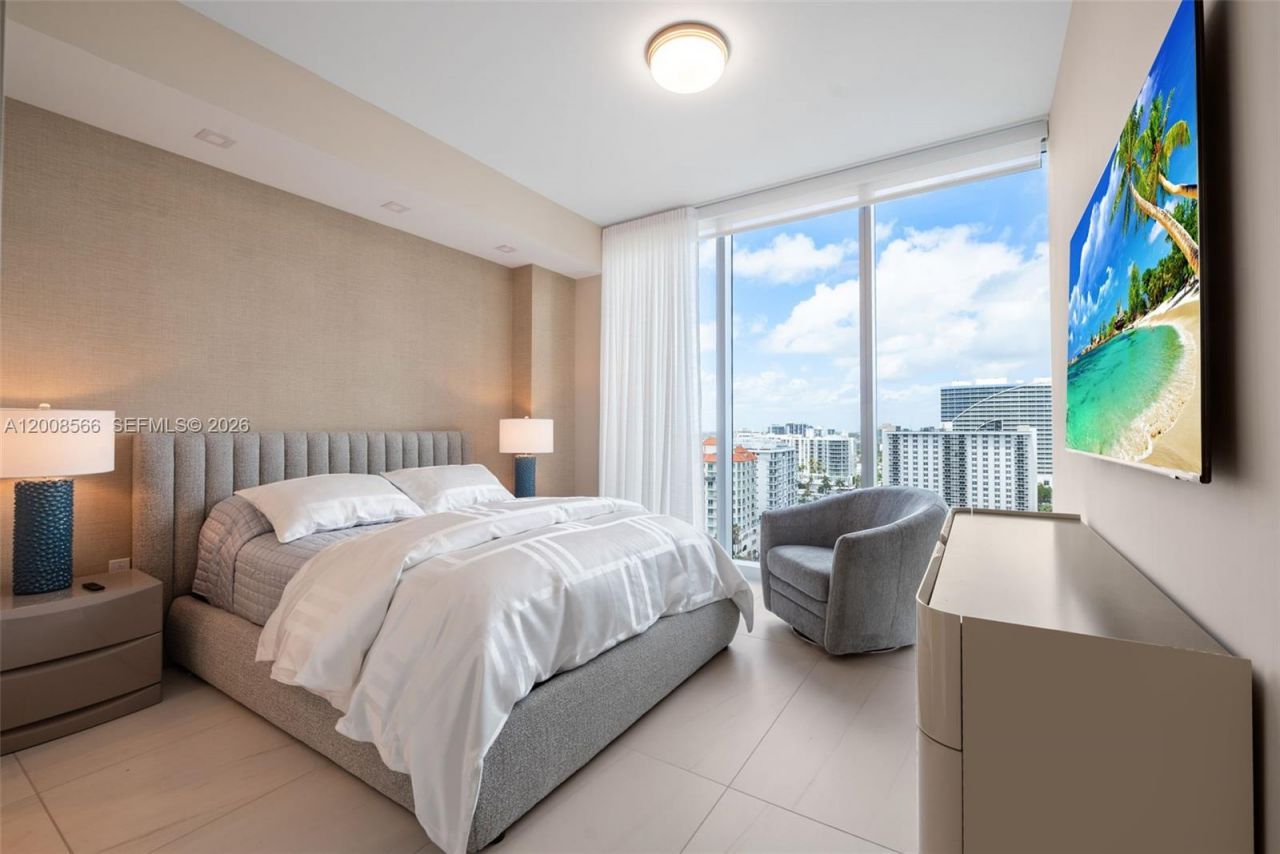 153 N Seabreeze Blvd, Unit 1205, Fort Lauderdale, FL 33304 Photo