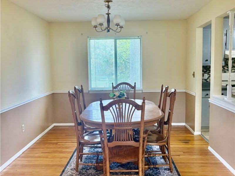 7265 Farnham Drive, Mentor, OH 44060 Photo 6