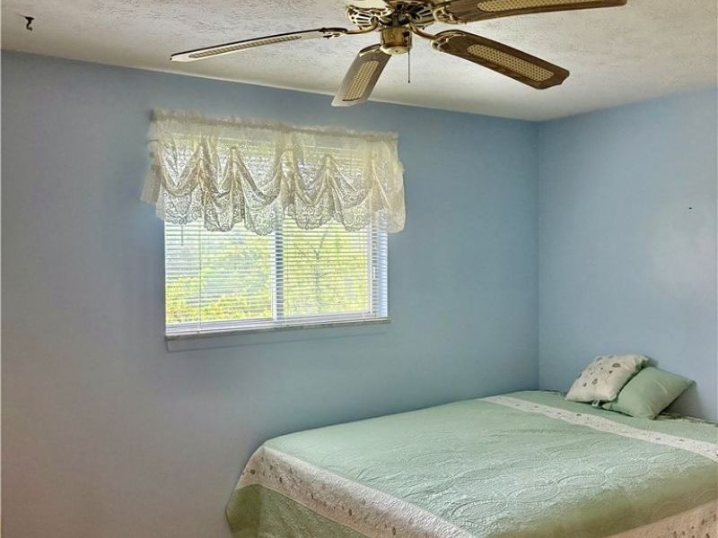 7265 Farnham Drive, Mentor, OH 44060 Photo 9