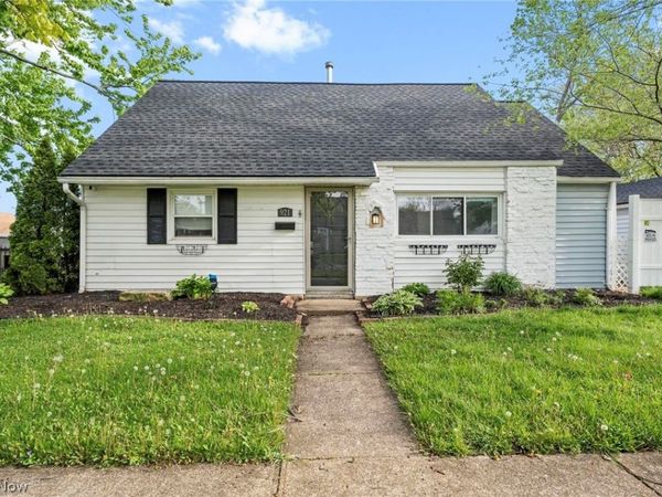 921 Euclid Avenue , Lorain, OH 44052