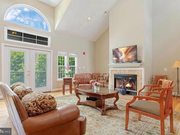 3308 WYNDHAM CIRCLE, Unit 221, ALEXANDRIA, VA 22302