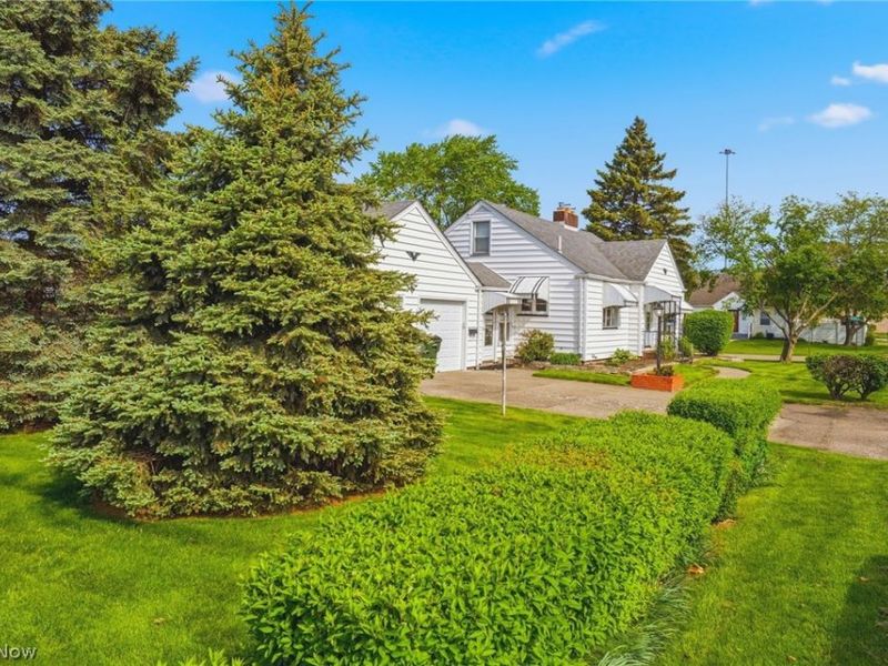 2953 Gibbs Avenue NE, Canton, OH 44714 Photo 28