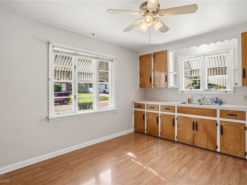 2953 Gibbs Avenue NE, Canton, OH 44714 Photo 6