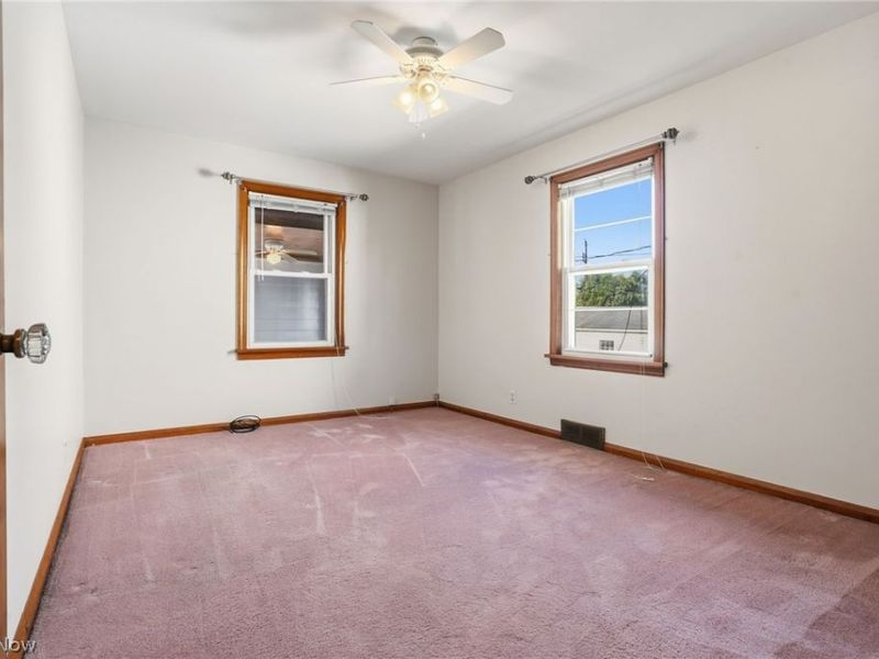 2953 Gibbs Avenue NE, Canton, OH 44714 Photo 9