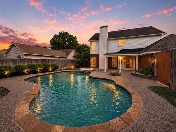 1213 Cardigan Street, Garland, TX 75040