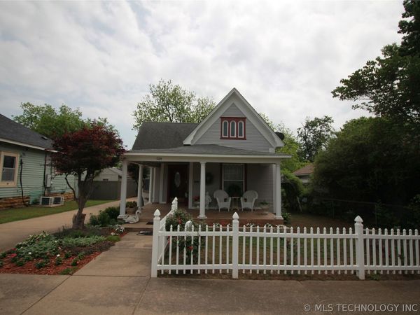 1024 E Lee Avenue , Sapulpa, OK 74066