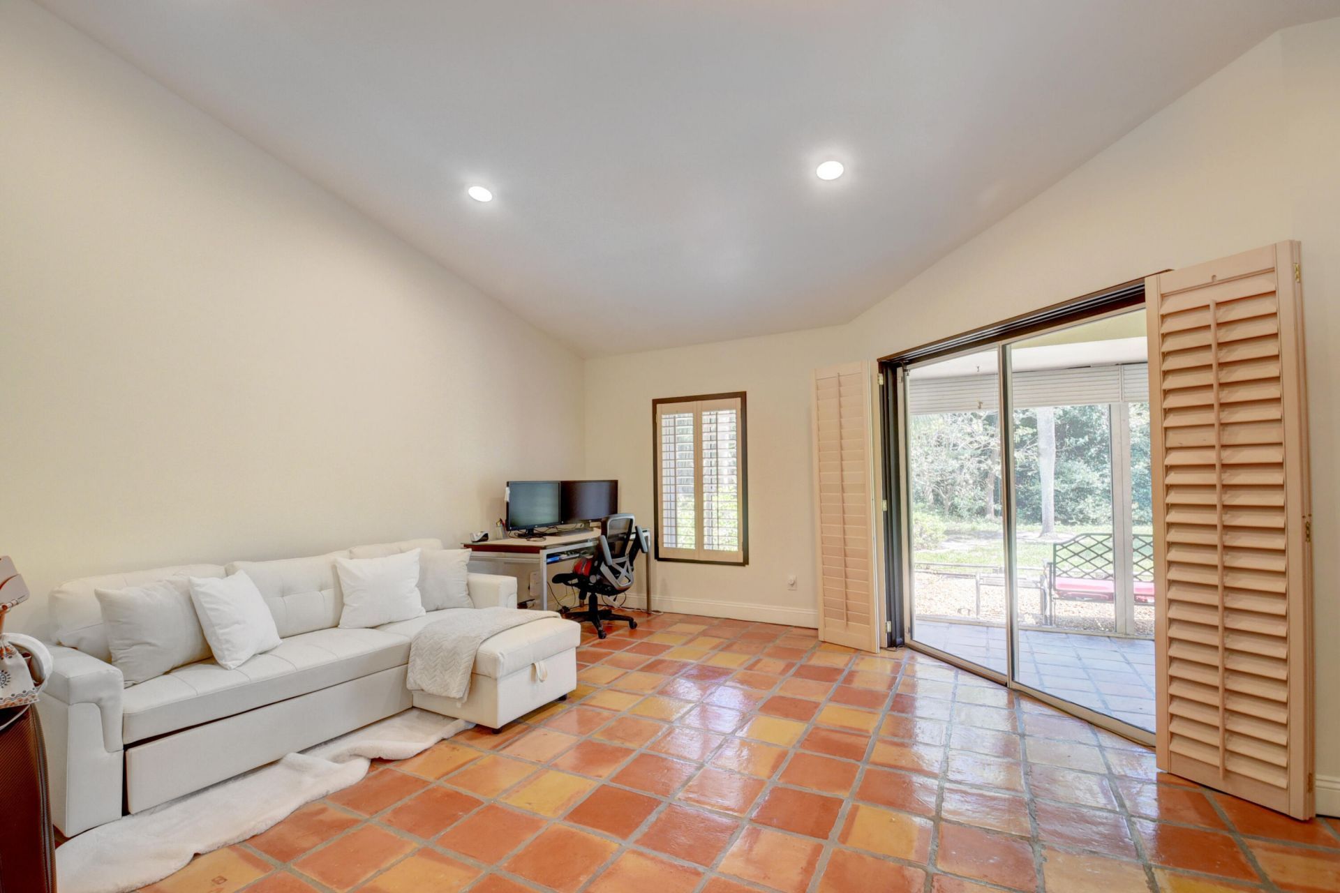 4666 S Fountains Drive S, Unit 124, Lake Worth, FL 33467 Photo