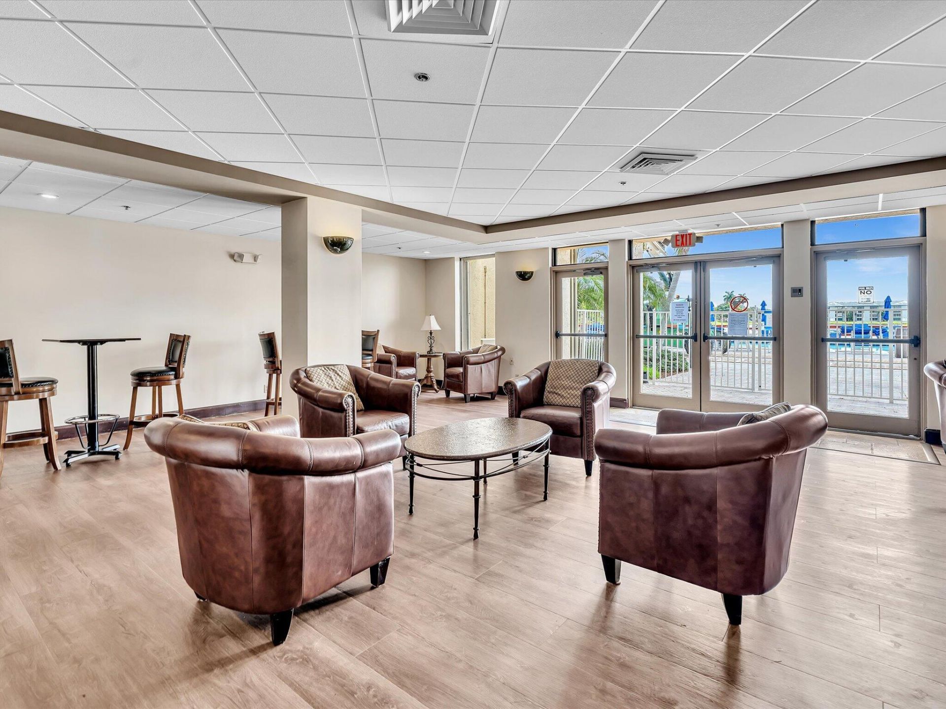 9470 Poinciana Place, Unit 303, Davie, FL 33324 Photo