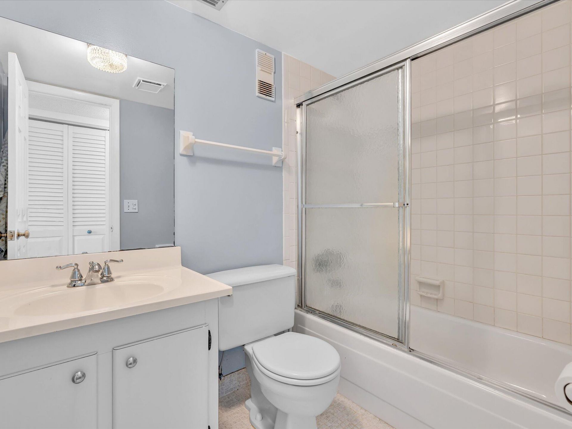 9470 Poinciana Place, Unit 303, Davie, FL 33324 Photo