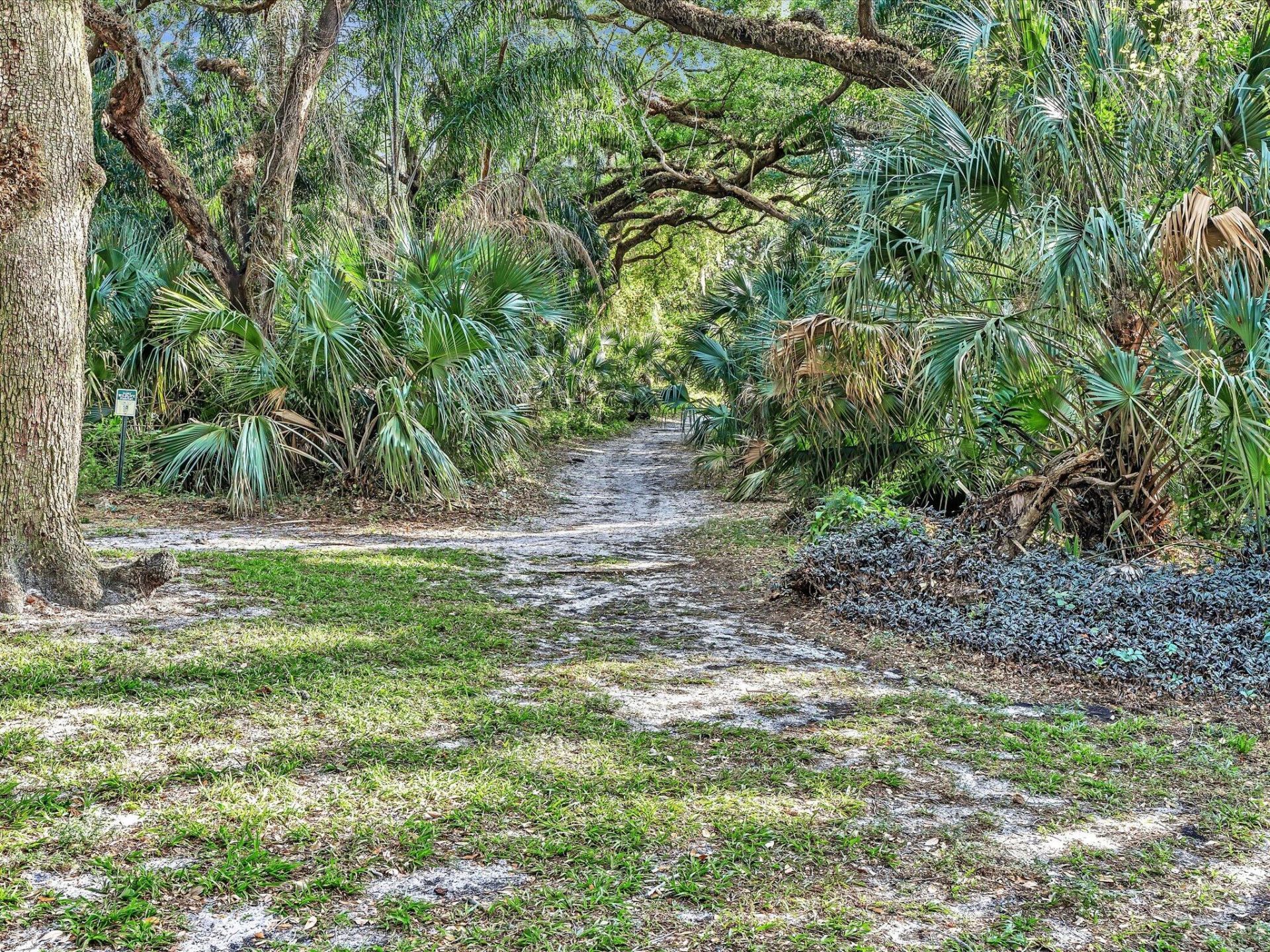 9470 Poinciana Place, Unit 303, Davie, FL 33324 Photo