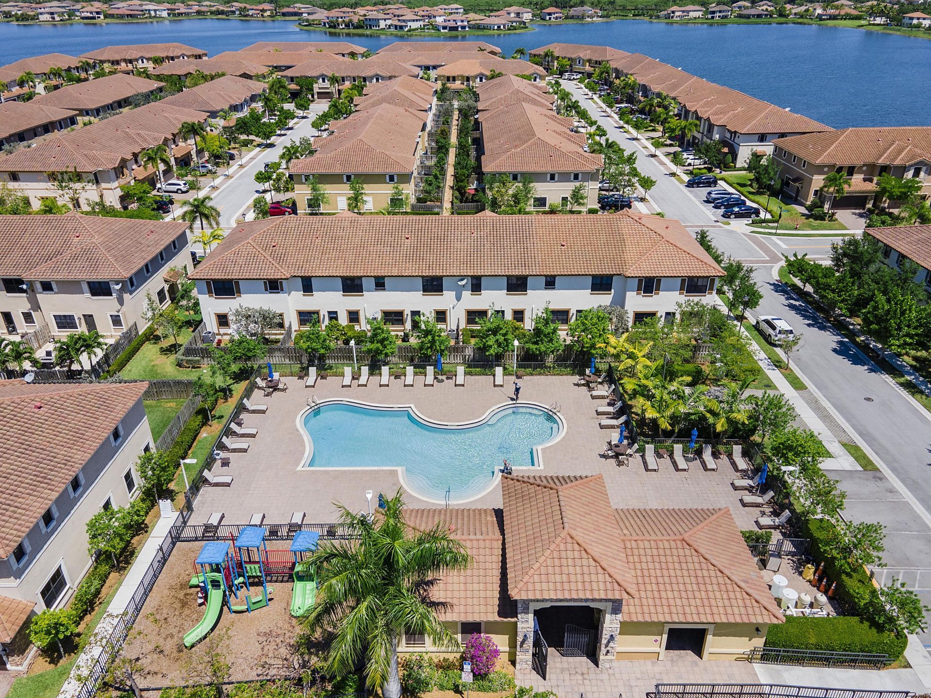 9628 Town Parc Circle S, Parkland, FL 33076 Photo