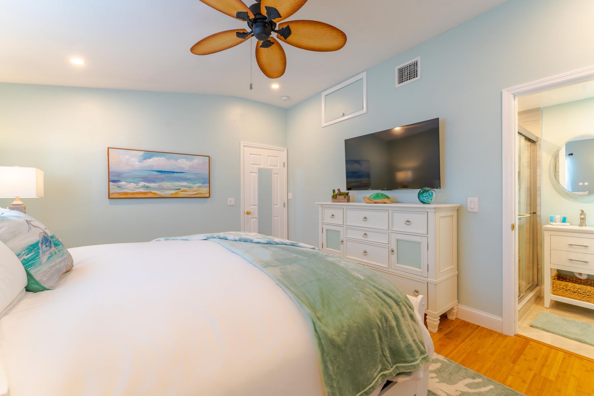 323 Pinewood Street, Lantana, FL 33462 Photo