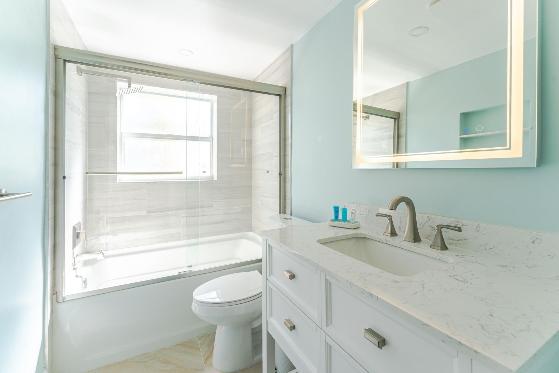 323 Pinewood Street, Lantana, FL 33462 Photo