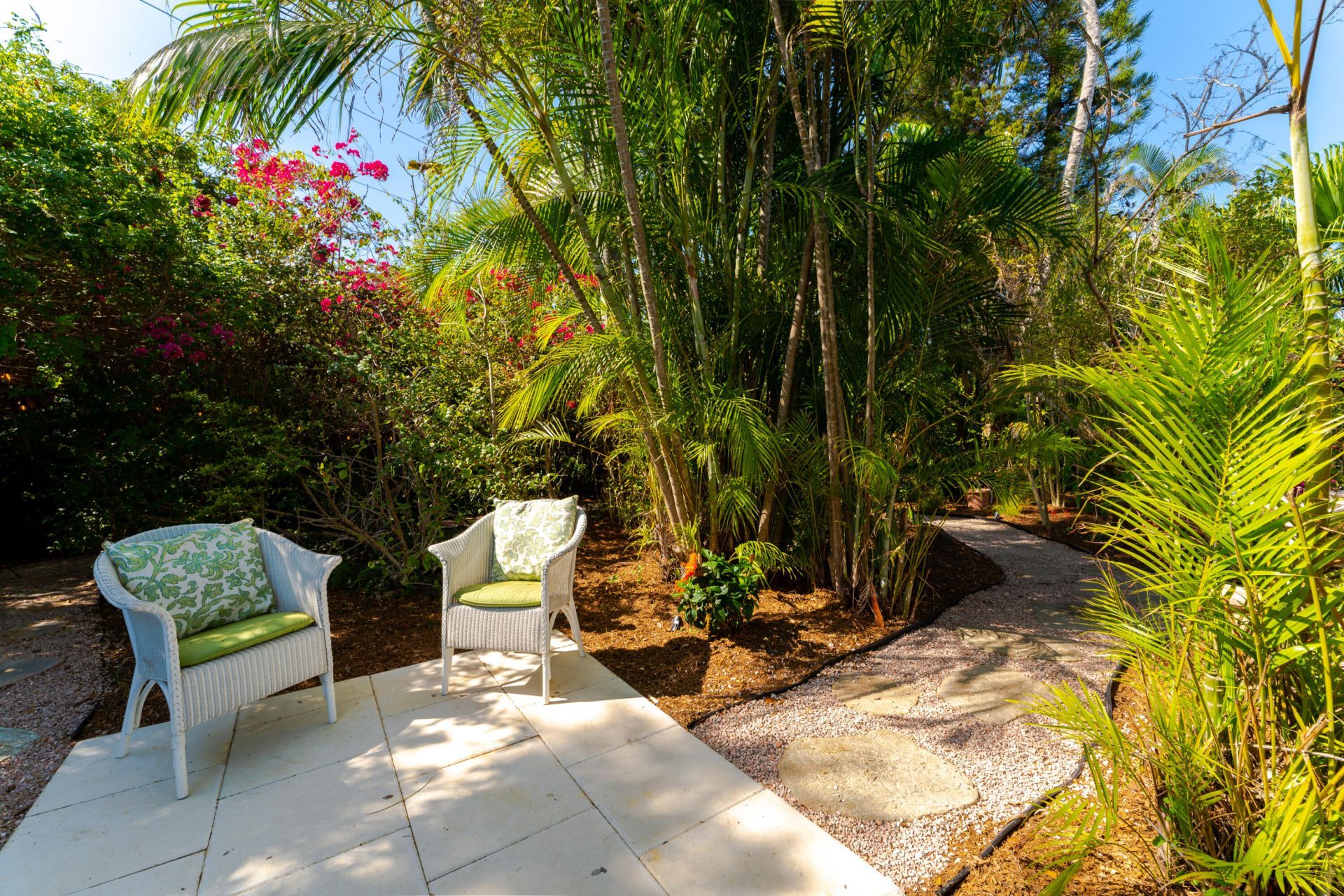 323 Pinewood Street, Lantana, FL 33462 Photo