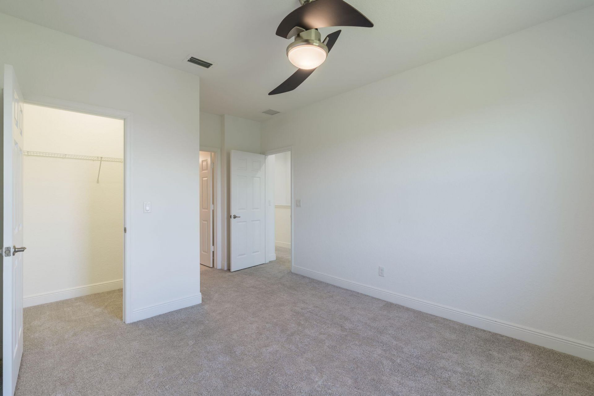 696 NE Waters Edge Lane, Port Saint Lucie, FL 34983 Photo