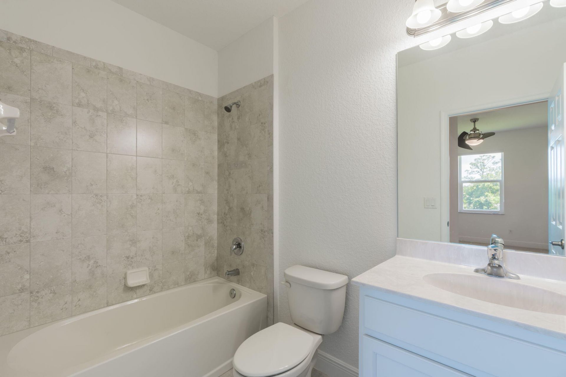 696 NE Waters Edge Lane, Port Saint Lucie, FL 34983 Photo