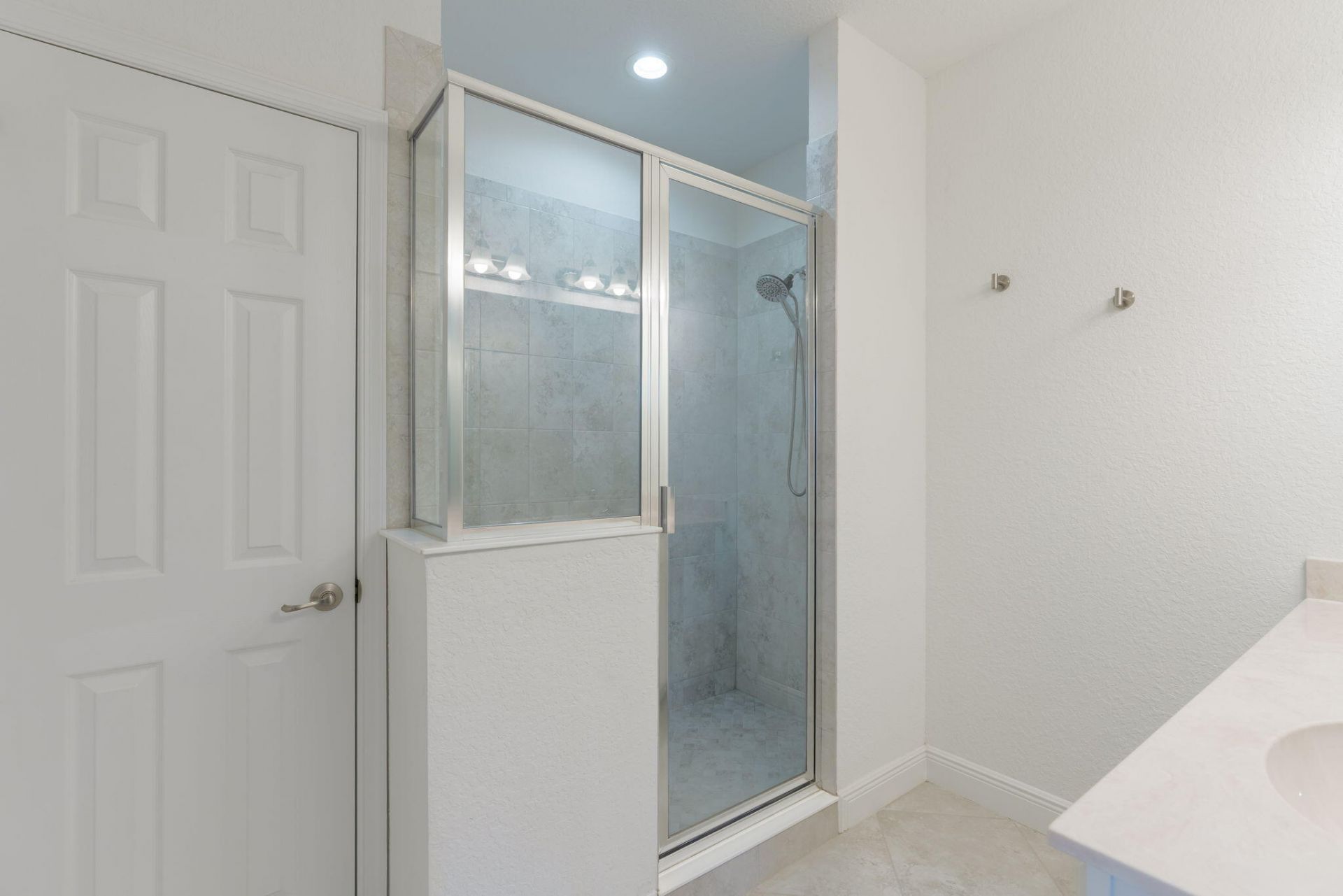 696 NE Waters Edge Lane, Port Saint Lucie, FL 34983 Photo