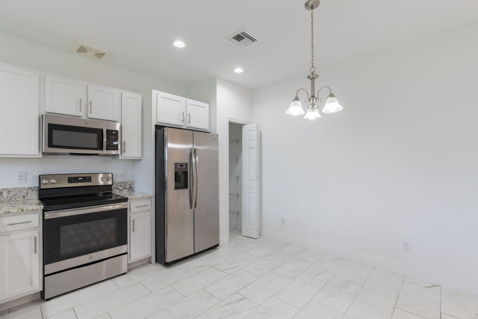 696 NE Waters Edge Lane, Port Saint Lucie, FL 34983 Photo