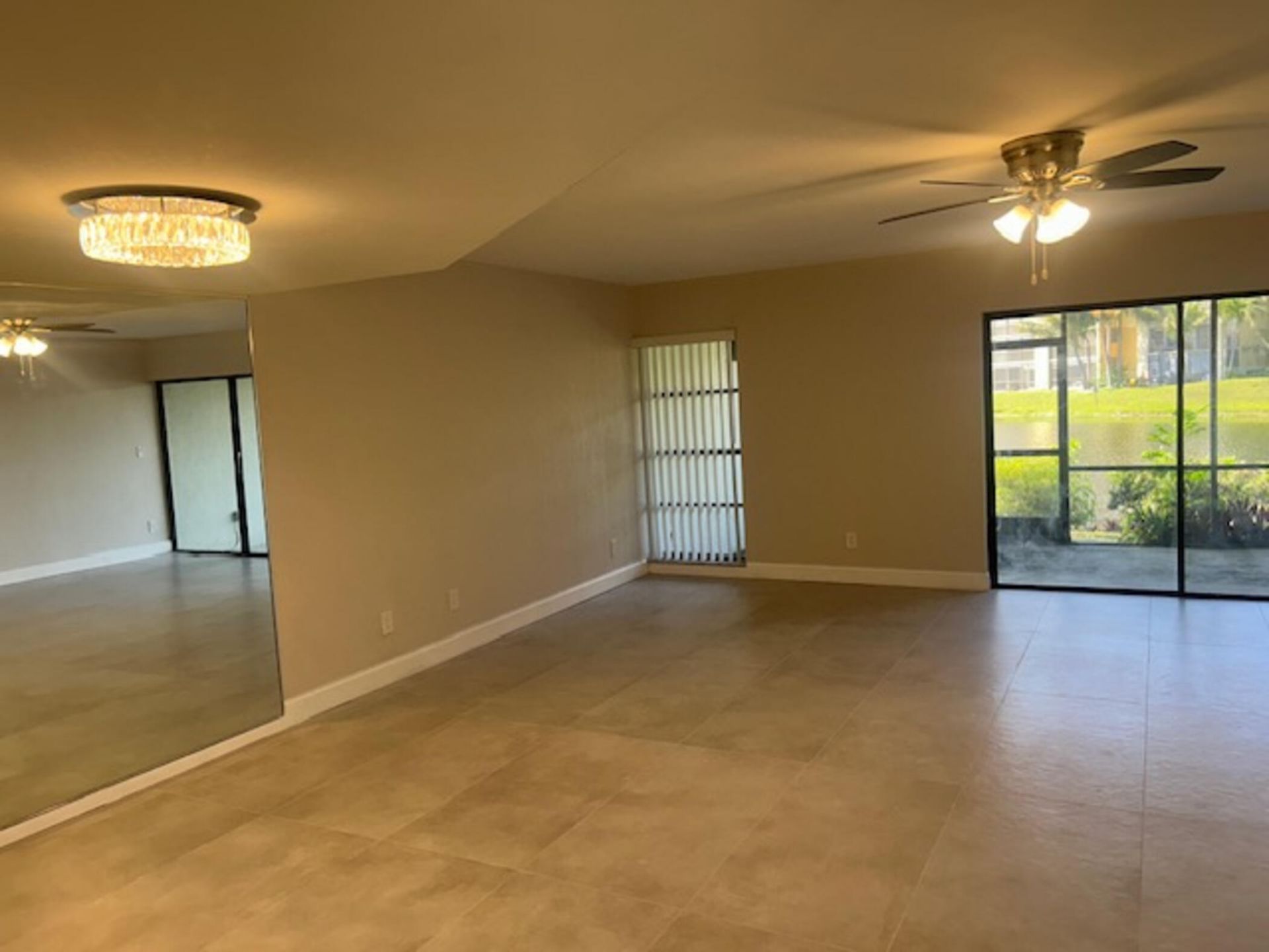 6563 Racquet Club Drive, Unit 124, Lauderhill, FL 33319 Photo